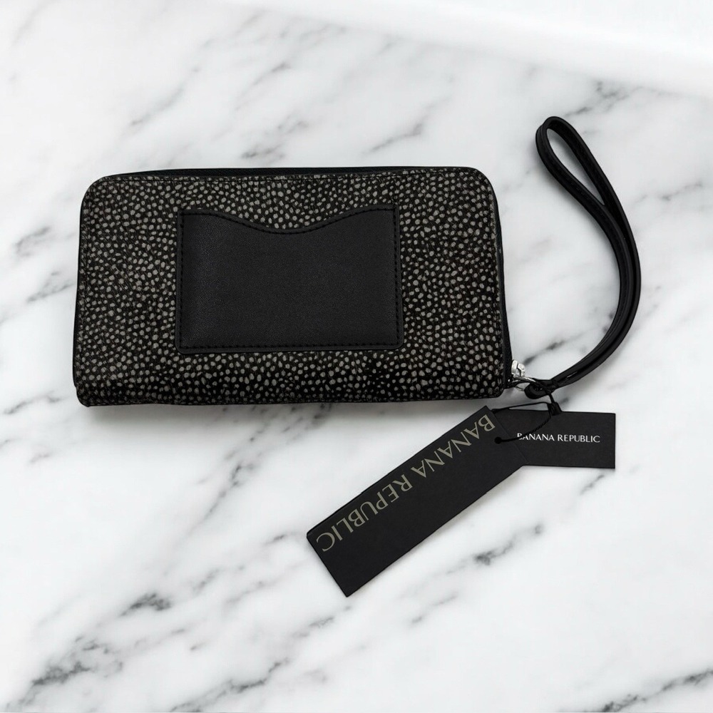 Banana Republic Black and Gray Wristlet Clutch - Picture 2 of 8